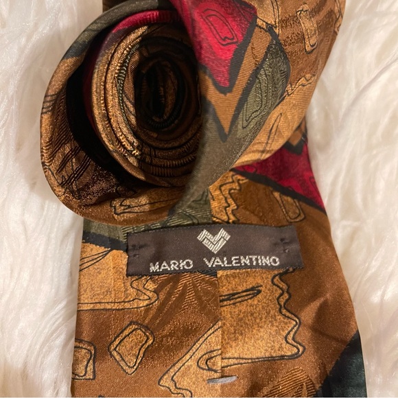 Mario Valentino Imported Silk Necktie - Picture 3 of 9